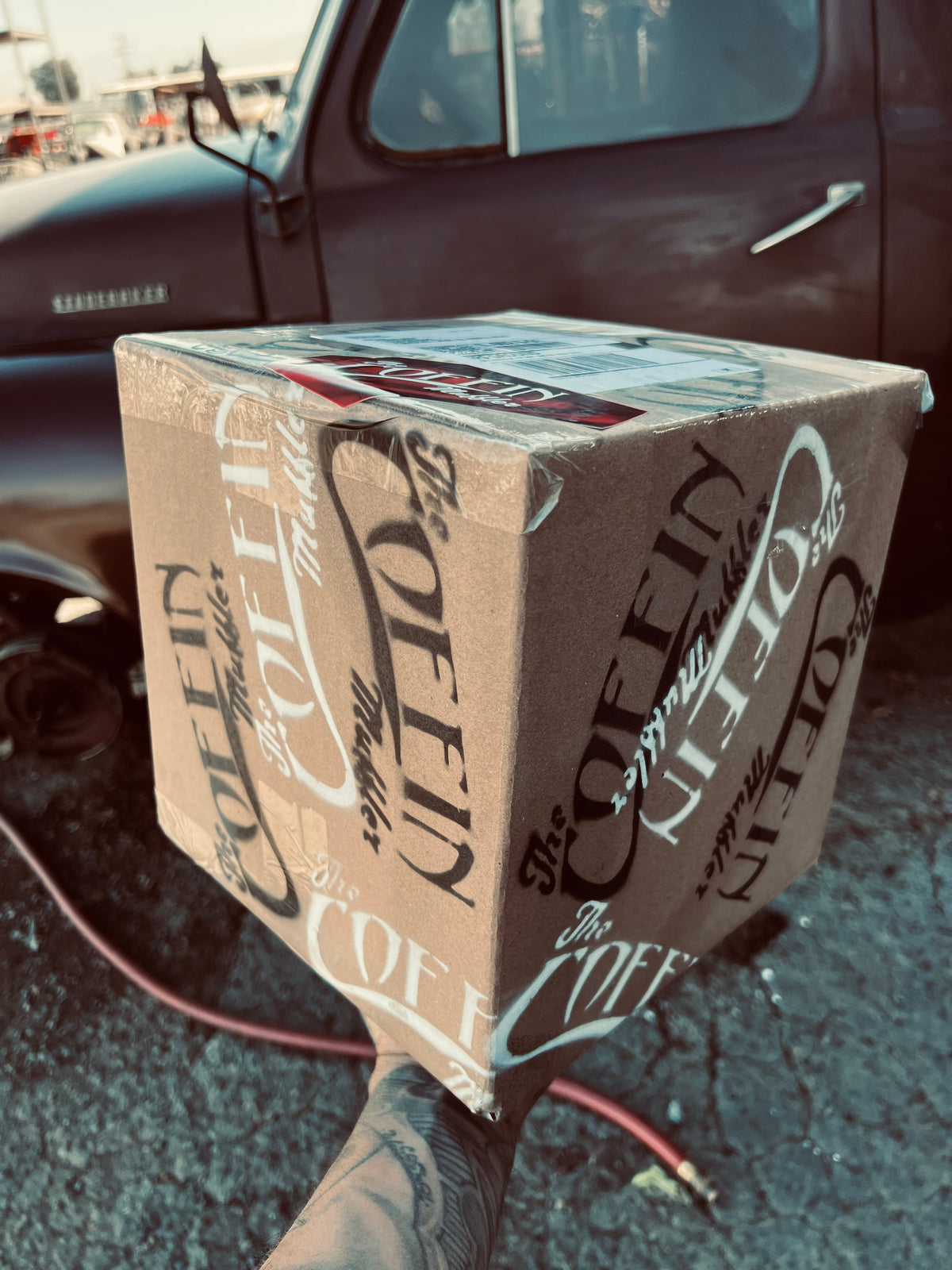 (pre order) HALLOWEEN COFFIN MISTERY BOX